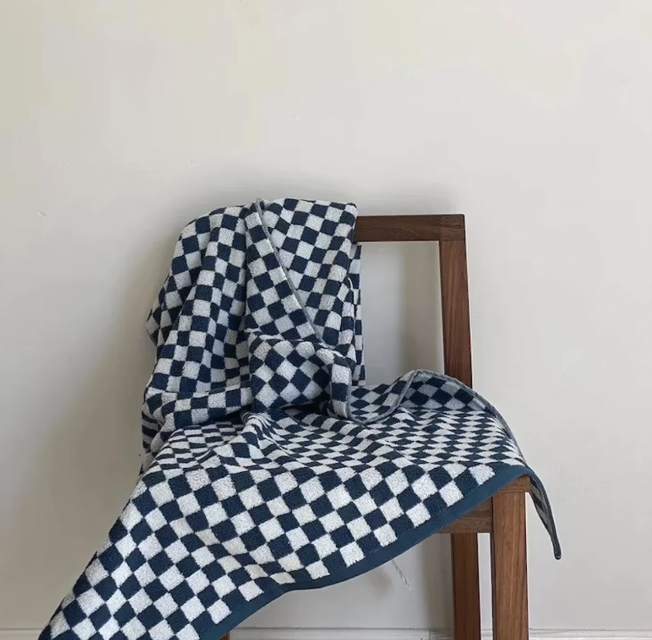 Checkerboard Bath Towels